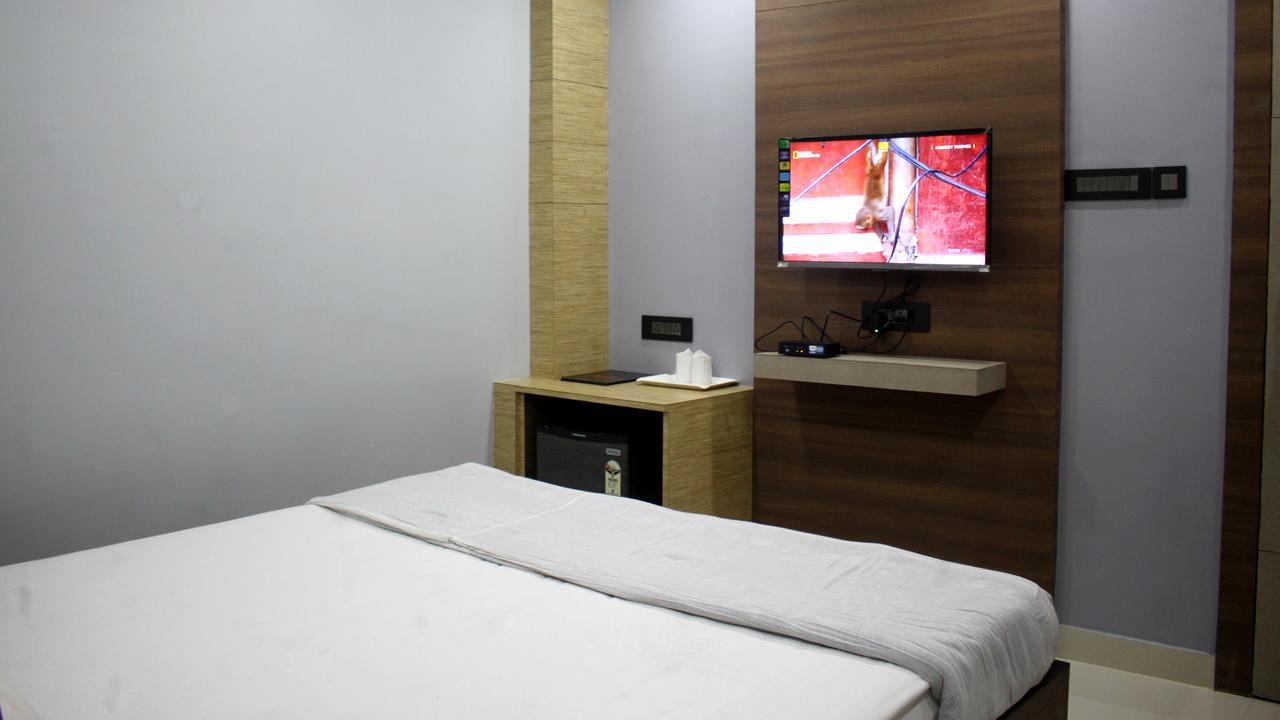 Hotel Shreemoyee Inn - Kamakhya Temple Guwahati Exterior foto